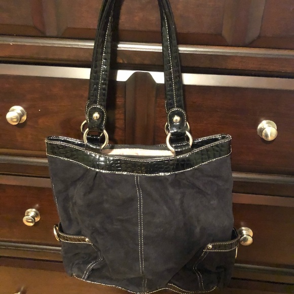 Kathy Van Zeeland Purse - Picture 2 of 4
